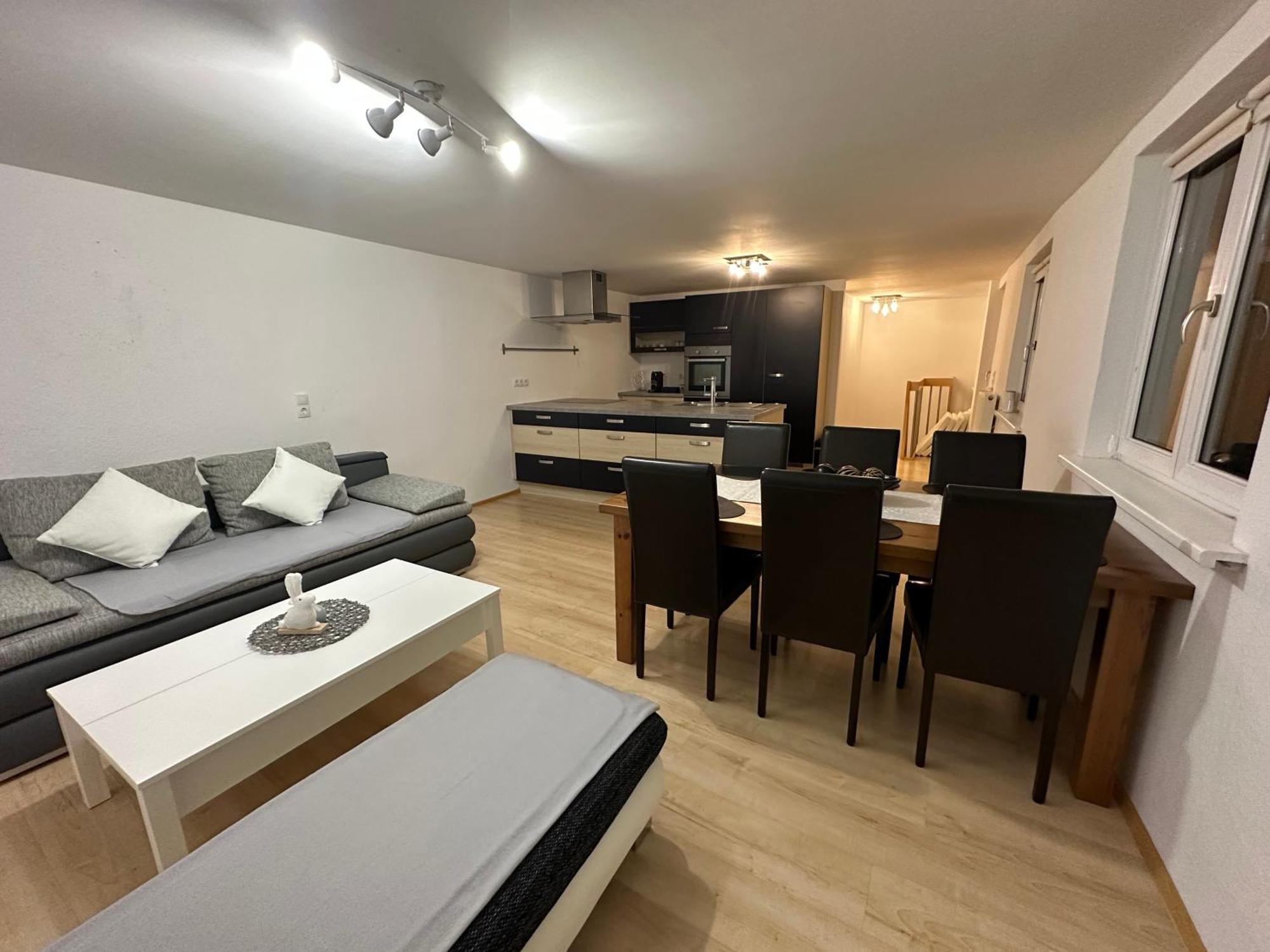 Maisonette-Apartment Mit Grosser Terrasse Im Zentrum Von Bregenz Exterior photo